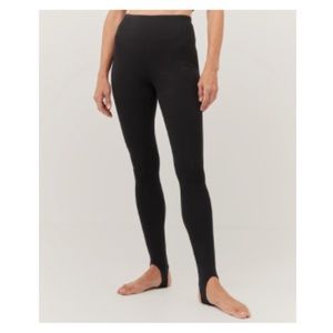 Pact NWT stirrup leggings.